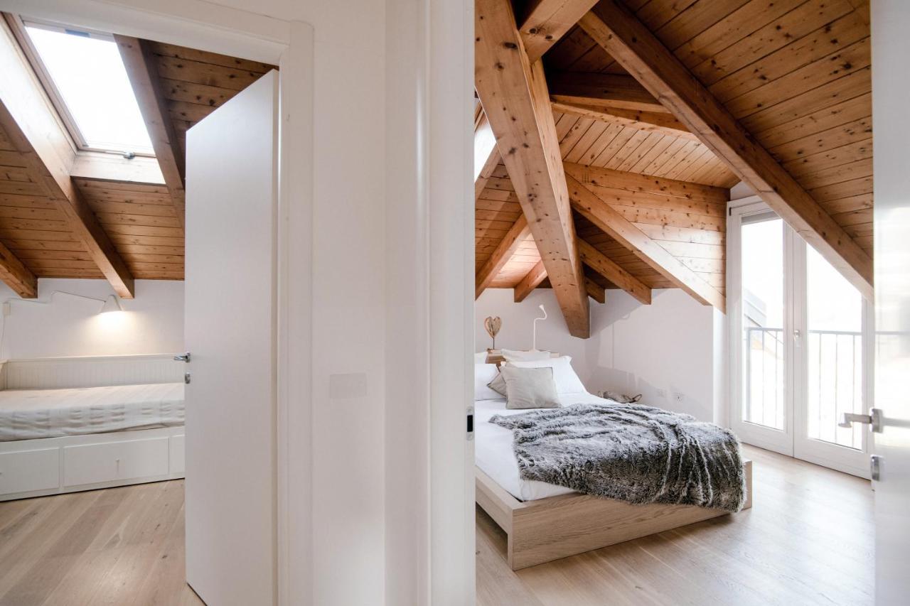Modern Luxury Attic - BymyhomeinКомо Екстер'єр фото