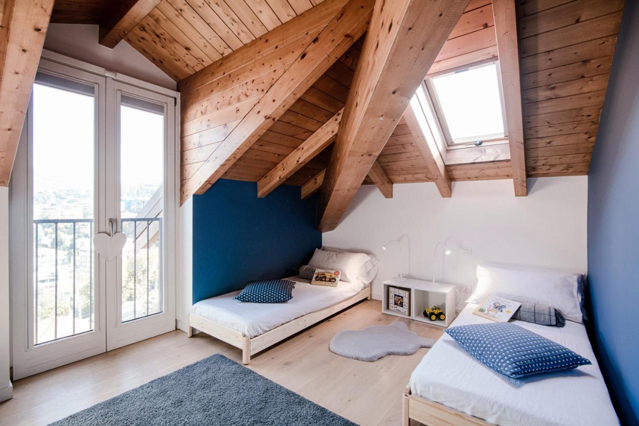 Modern Luxury Attic - BymyhomeinКомо Екстер'єр фото